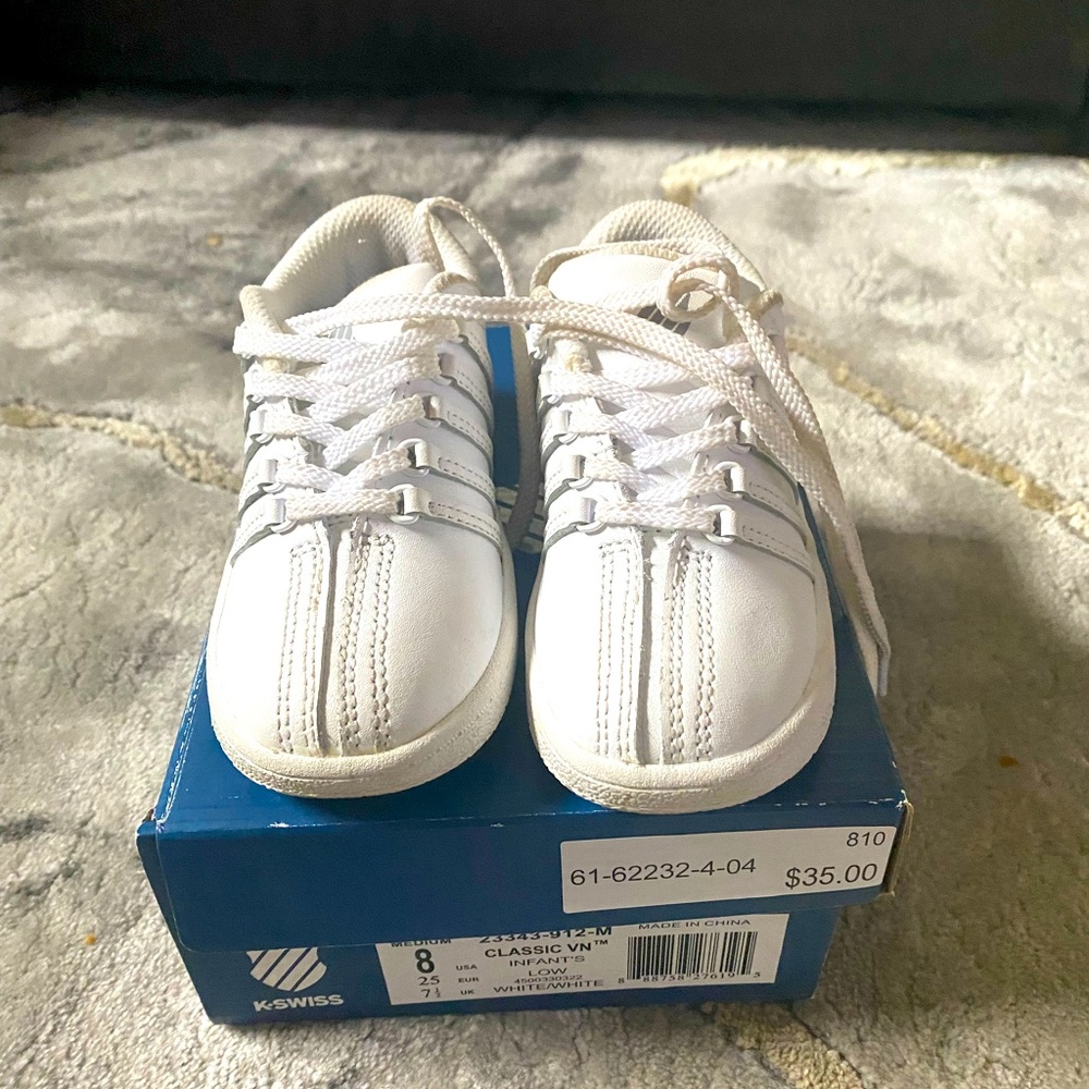 K Swiss sneakers size 8